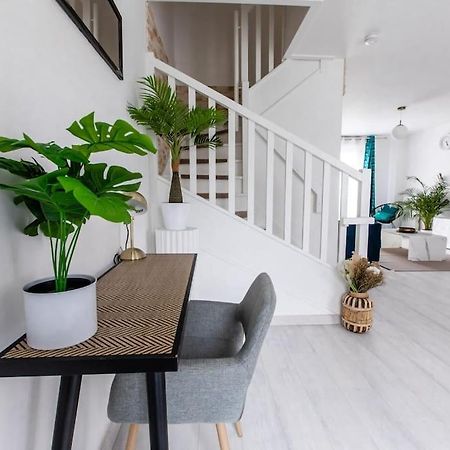 Forest Chic : Maison San Marina Apartment Parmain Bagian luar foto