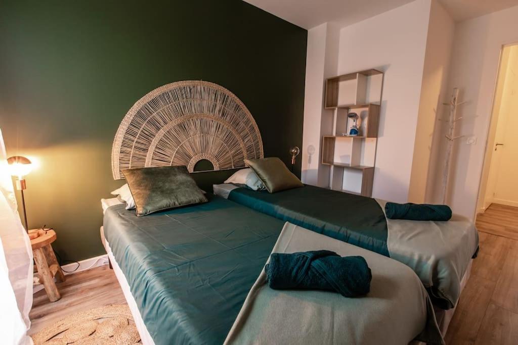 Forest Chic : Maison San Marina Apartment Parmain Bagian luar foto
